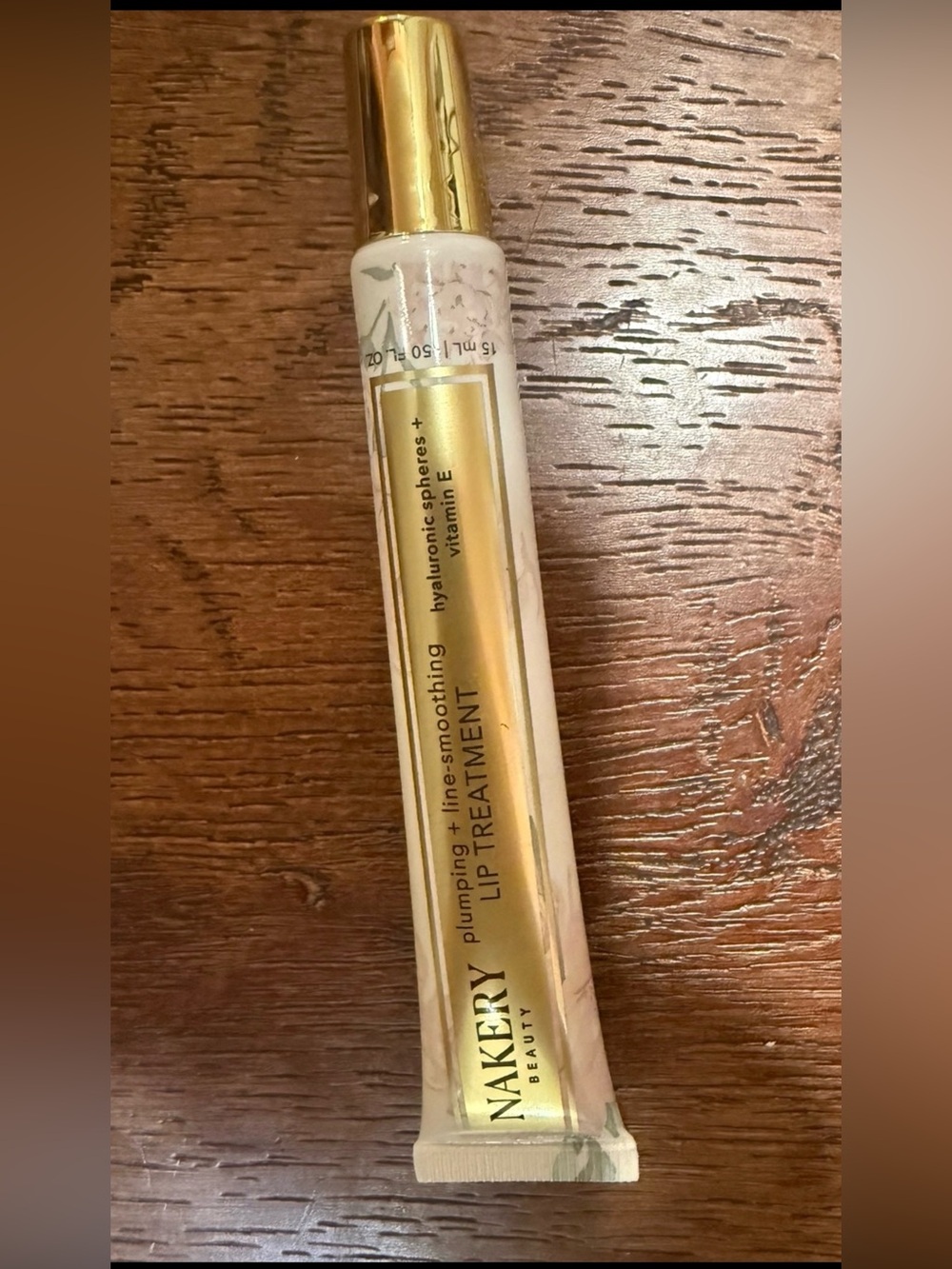 Nakkery Beauty Lip Treatment - Pale Pink/Sheer